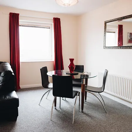 Comfortable Belfast City Centre Apartment Exterior photo
