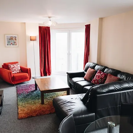 Comfortable Belfast City Centre Apartment Exterior photo